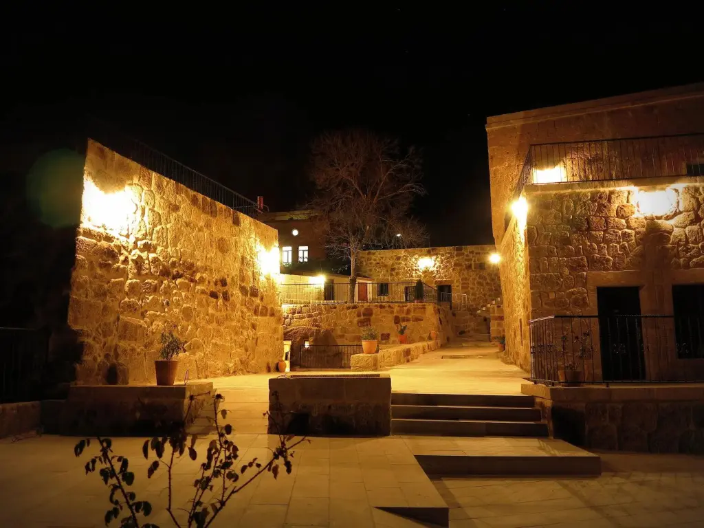 Гюзельюрт: Kapadokya Ihlara Konaklari & Caves