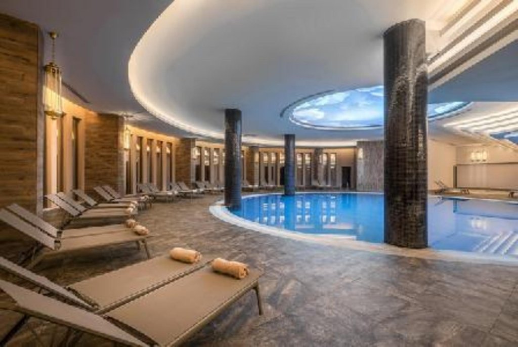 Arnor De Luxe Hotel & Spa — фото 1