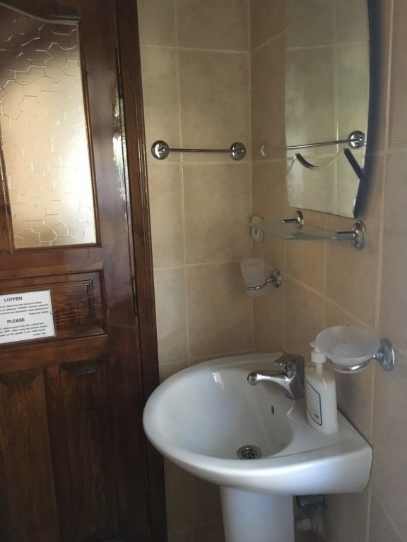 Чиралы: Porto Ceneviz Hotel