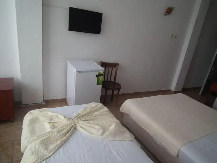 Эдремит: Sir Motel