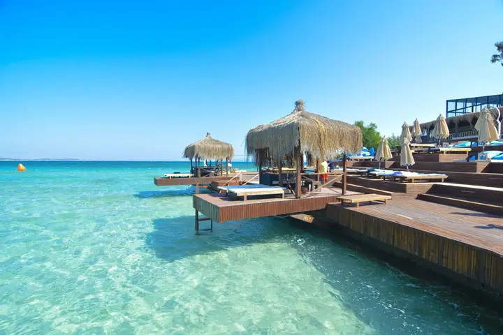 Чешме: Ceshme Plus Hotel