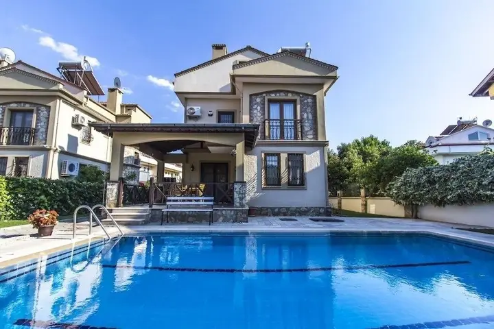 Фетхие: Villa Ilgin by Villamnet