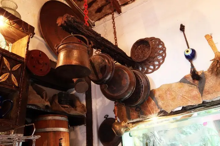 Антакия: Antique Celtik House