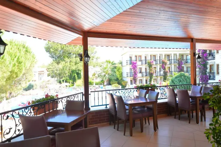Фетхие: Hotel Leytur