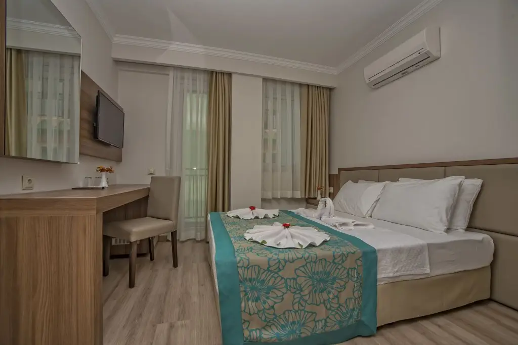 Анталья: Hotel Mandalin