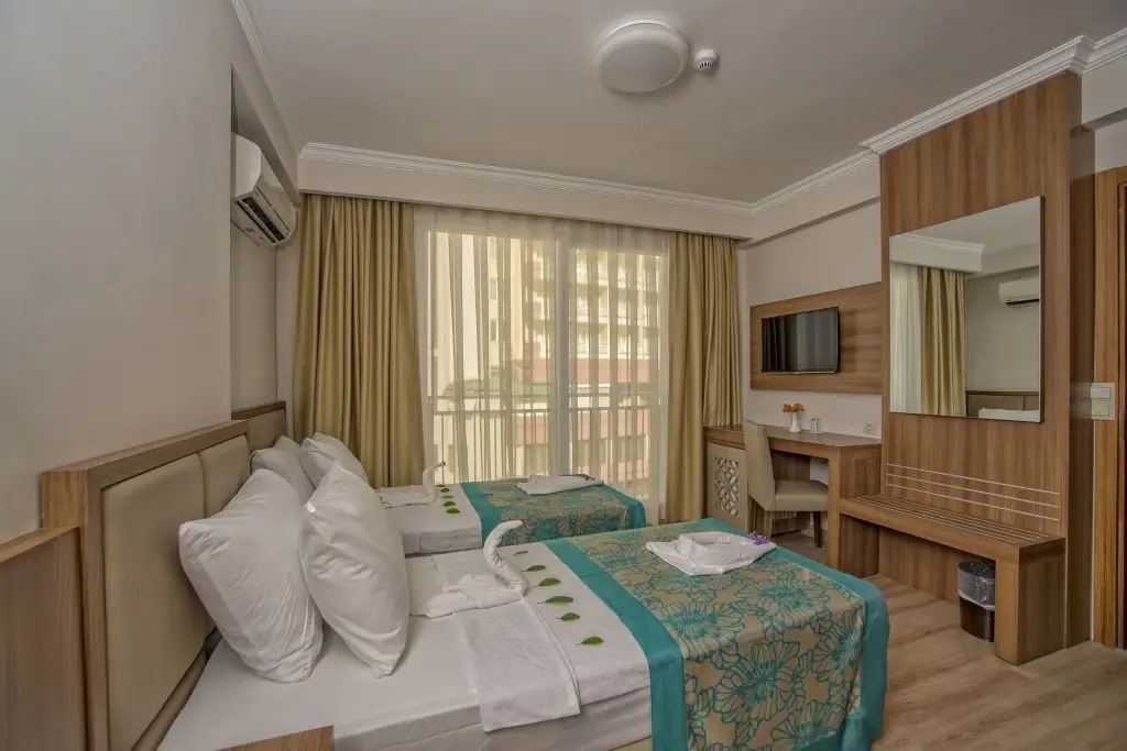 Анталья: Hotel Mandalin