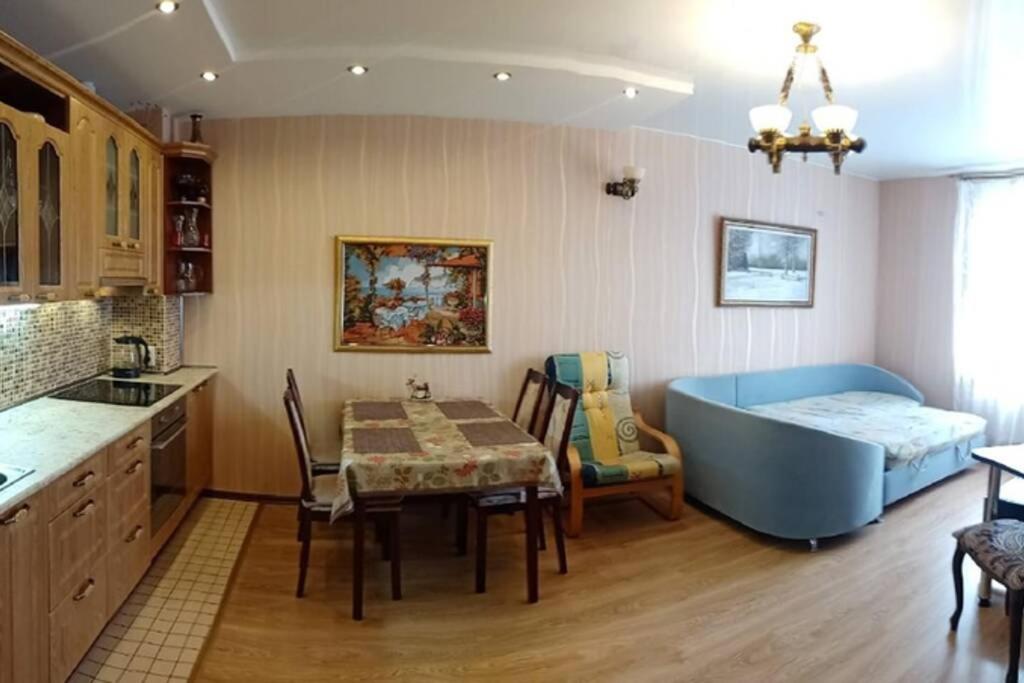 Выборг: Vip Квартира 15