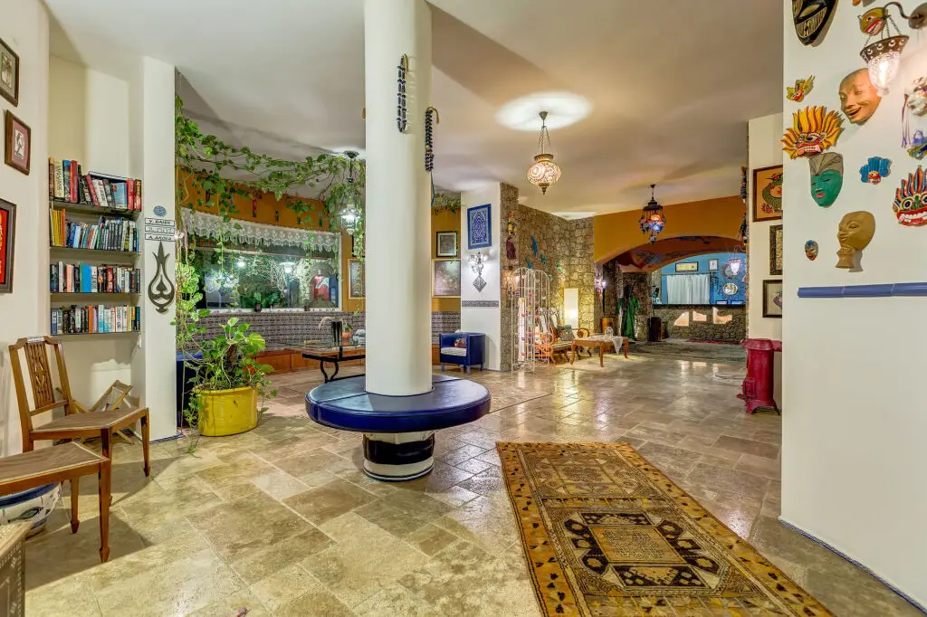 Датча: Villa Asina