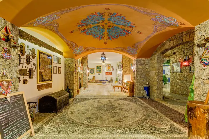 Датча: Villa Asina