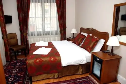 Стамбул: Hotel Huseyin Bey