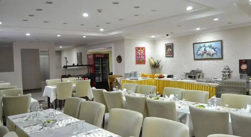 Бююкчекмедже: Mars Business Hotel