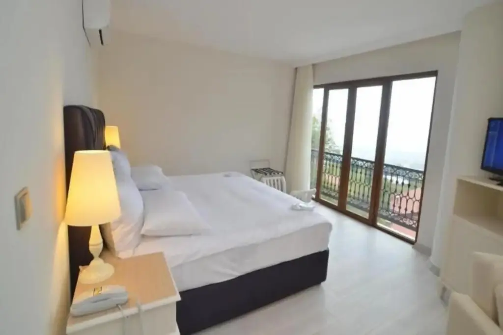 Янык: Motali Life Hotel