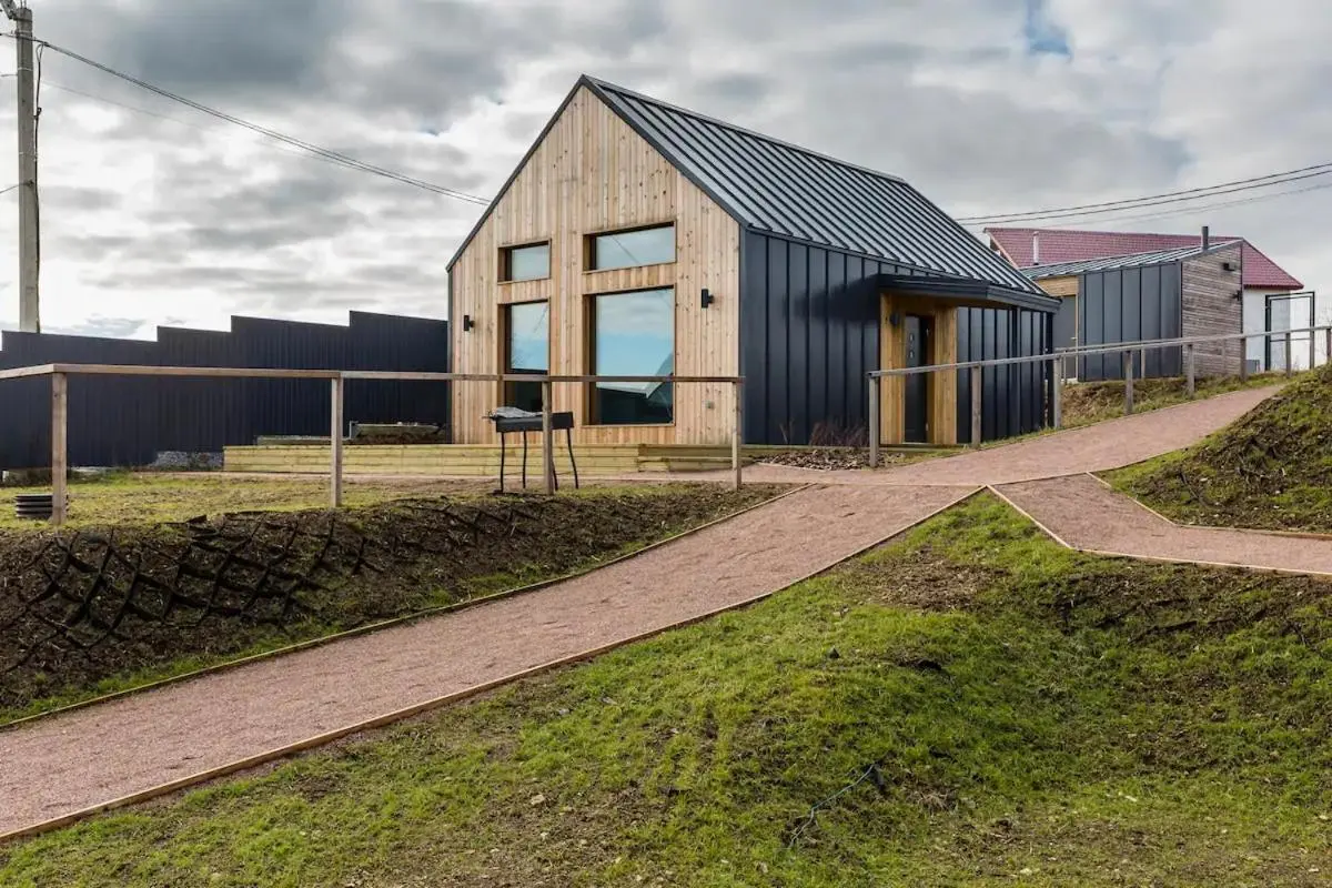 Карвала: Family Barn Karvala