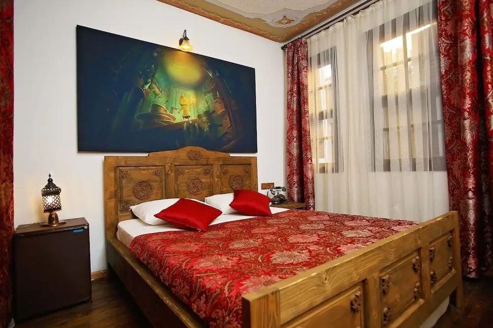Анталья: Old House Pub Hotels