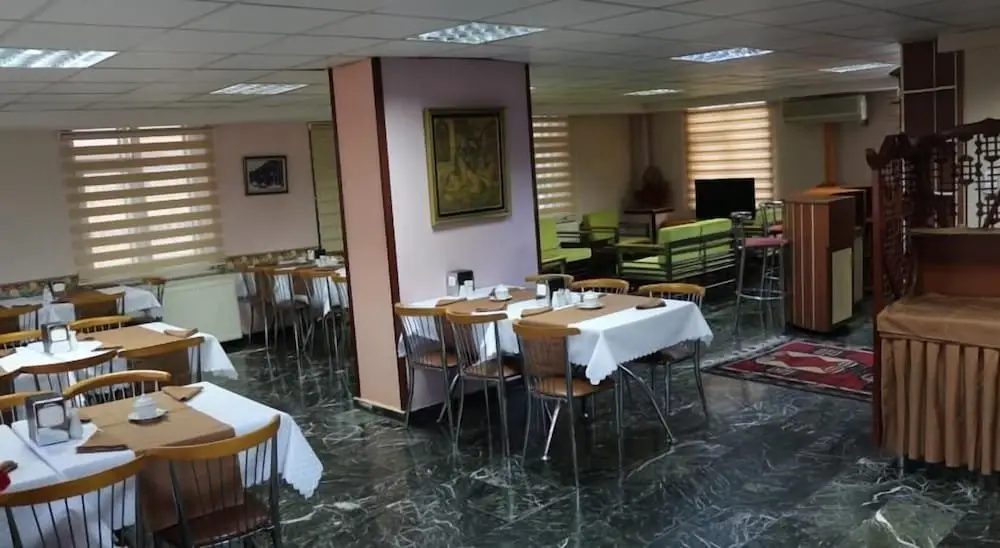 Yeni Hotel — фото 1