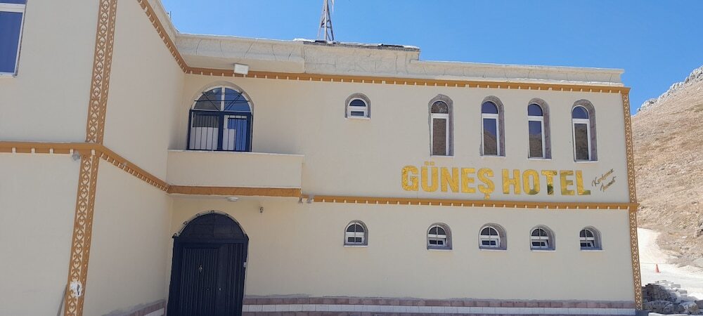 Нохульту: Sunrise Güneş Motel