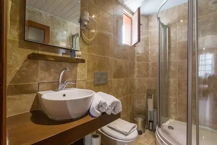 Анталья: Defne Oldtown Suites