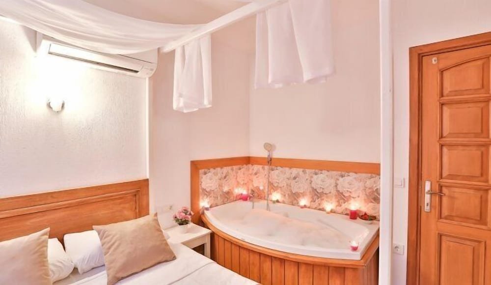 Каш: Kas 2 Bedrooms Villa With Private Pool