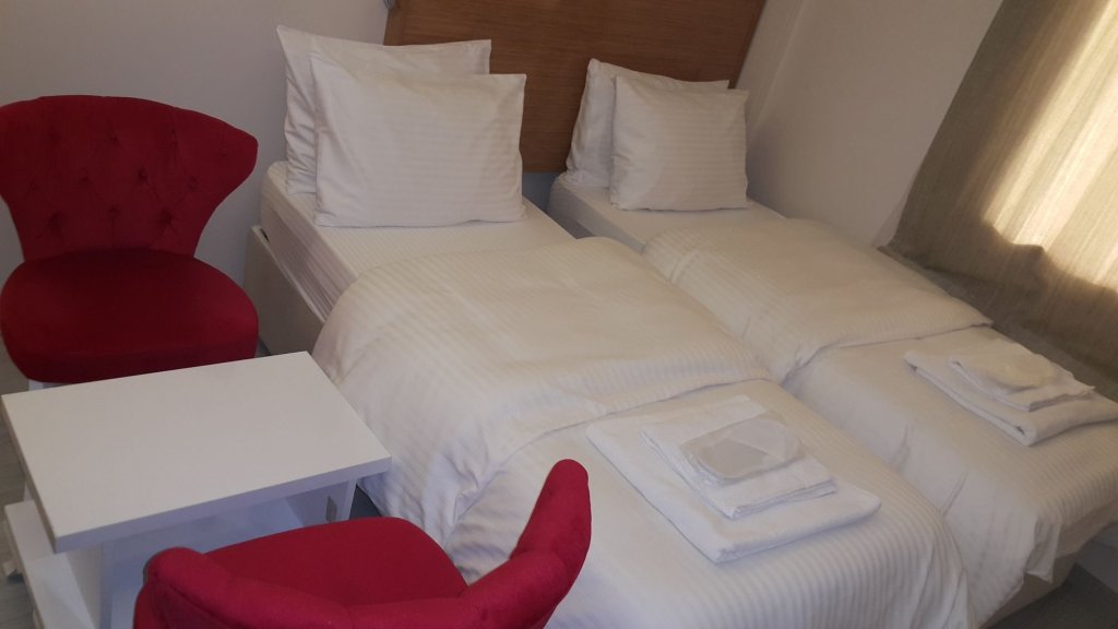 Чешме: Liman Otel