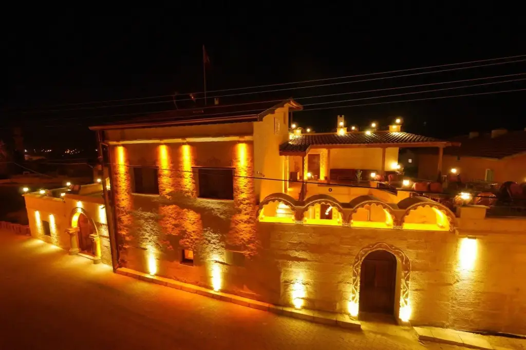 Аванос: Avanos Suites