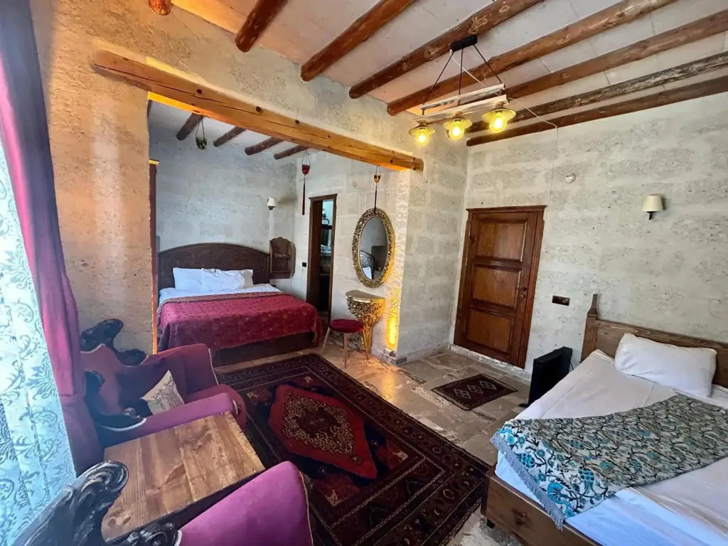 Аванос: Avanos Suites