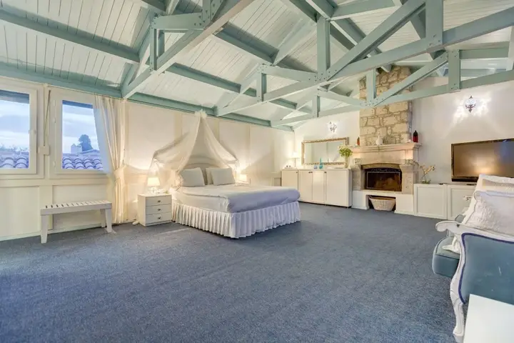 Чешме: Beyaz Han Hotel