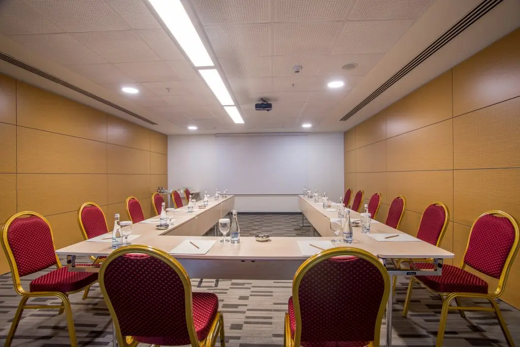 Газимир: Tav Airport Hotel Izmir