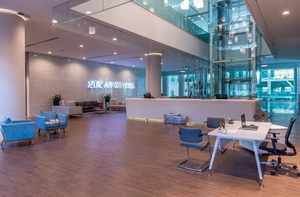 Газимир: Tav Airport Hotel Izmir