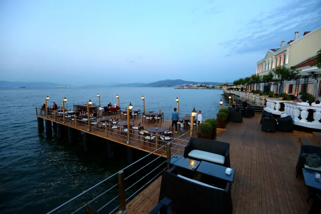 Муданья: Montania Special Class Hotel