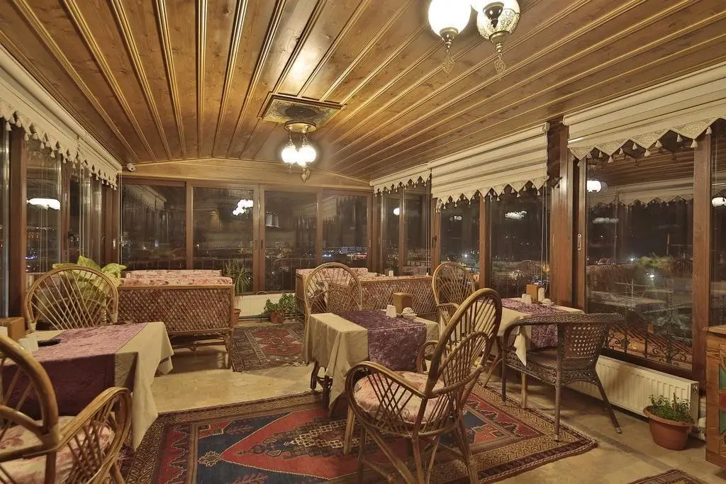 Гёреме: Goreme Palace Cave Suite