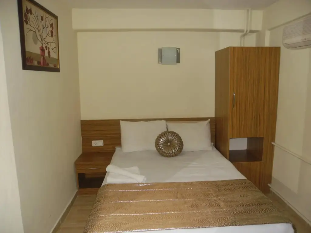 Измир: Olimpiyat Otel Izmir