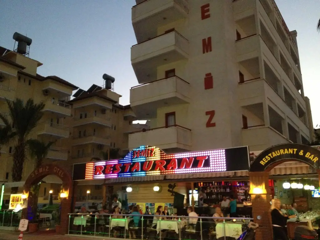Аланья: Semiz Apart Hotel