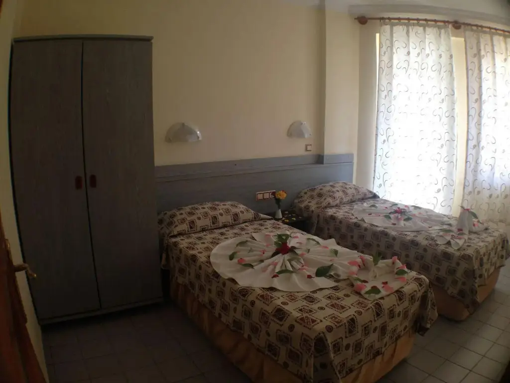 Аланья: Semiz Apart Hotel