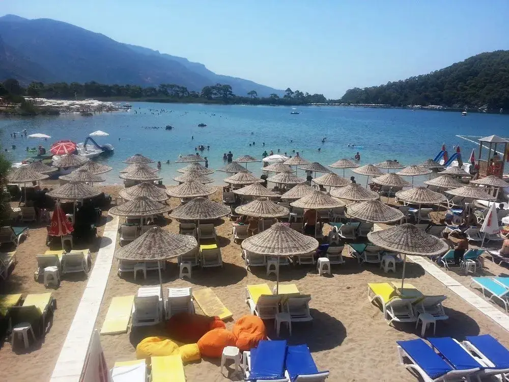 Фетхие: Golden Sand Beach & Caravan