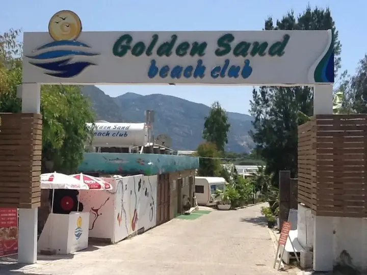 Фетхие: Golden Sand Beach & Caravan