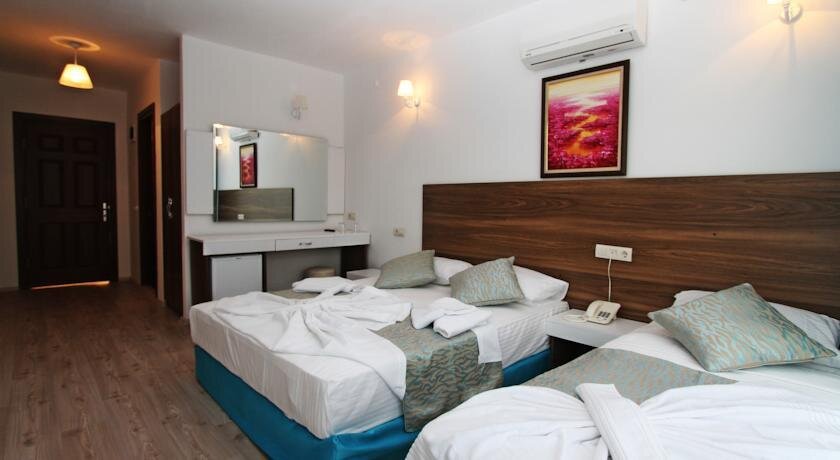 Чешме: Bartu Hotel