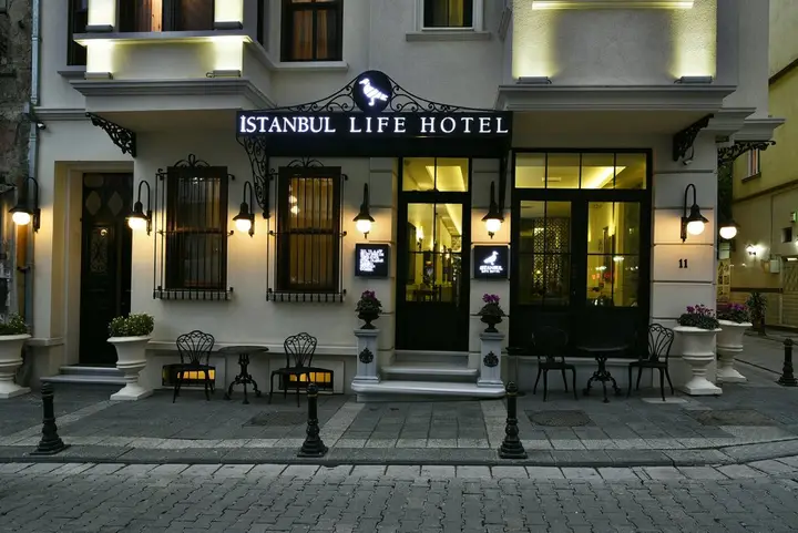Стамбул: Отель Istanbul Life