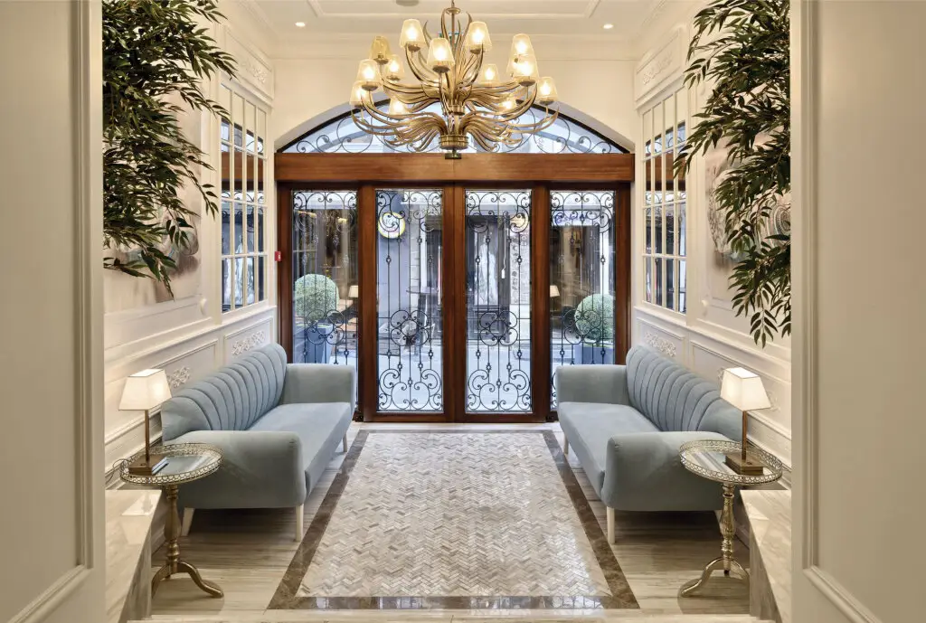 Стамбул: Mirrors Hotel Istanbul Pera