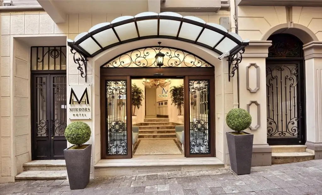Стамбул: Mirrors Hotel Istanbul Pera
