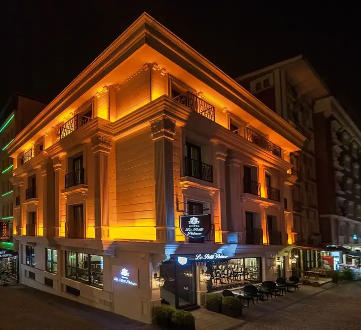 Стамбул: Le Petit Palace Hotel