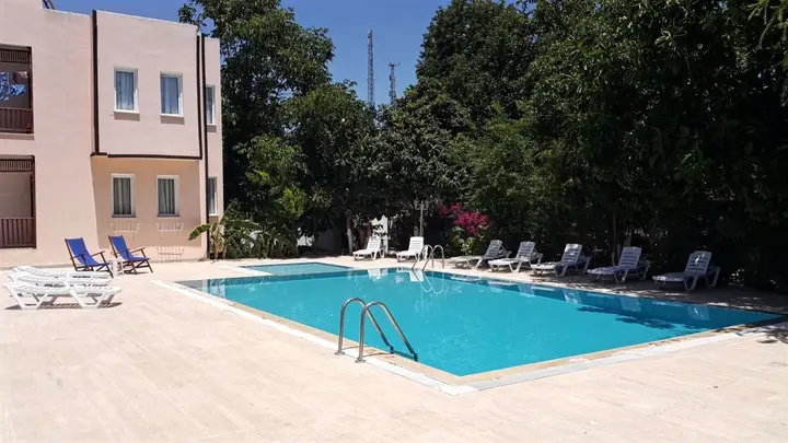 Текирова: Residence Garden Hotel