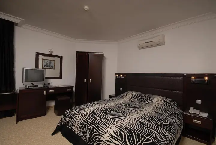 Аксарай: Grand Saatcioglu Hotel