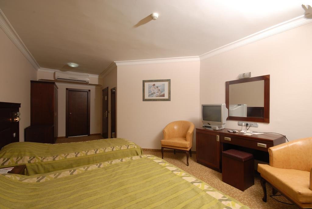 Аксарай: Grand Saatcioglu Hotel
