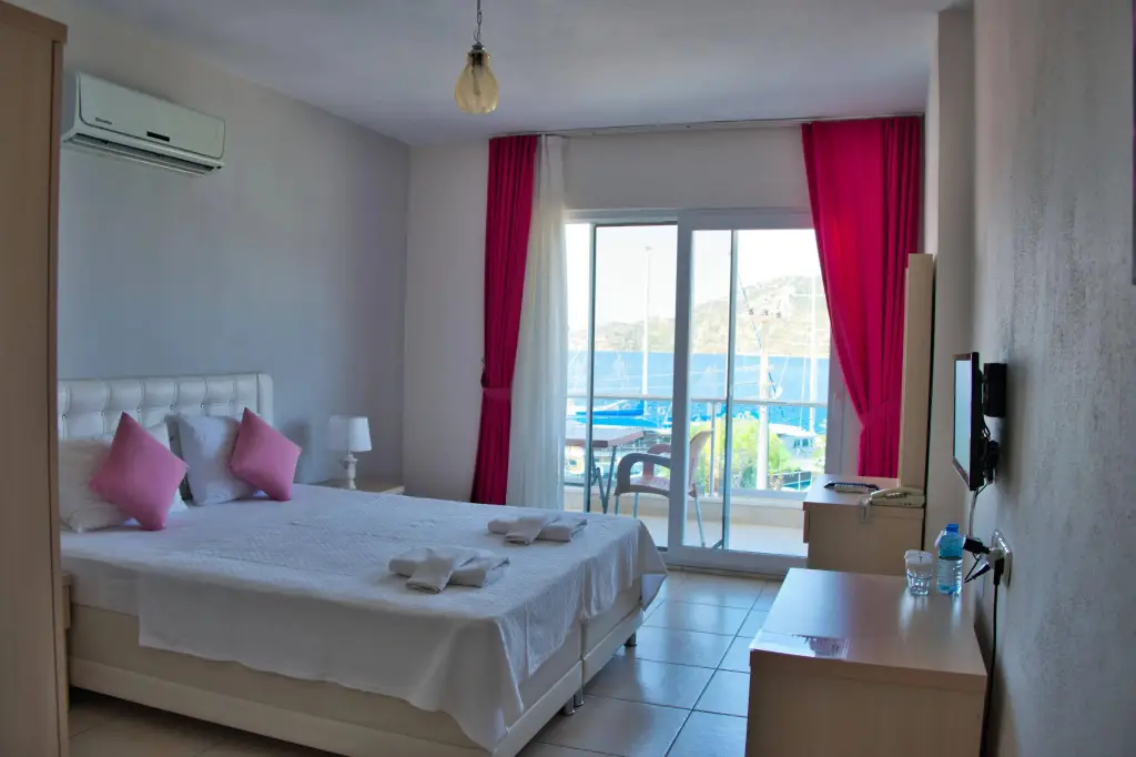 Бозбурун: Defne Lori̇na Buti̇k Hotel