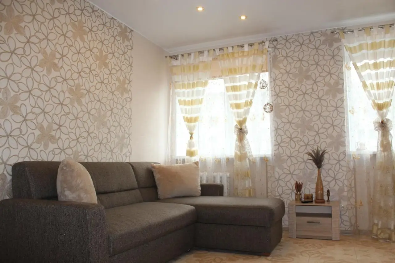 Тихвин: Apartments 4 Mikrorayon