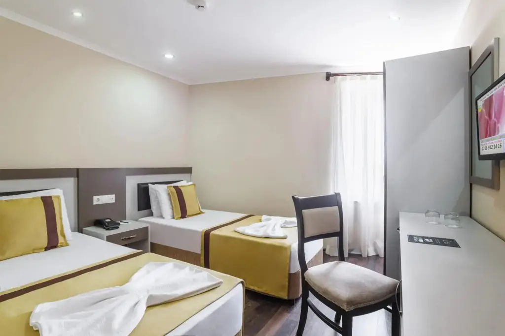 Анталья: Ayhan Hotel