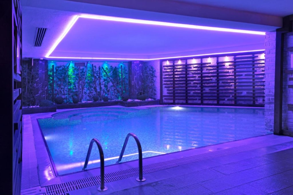 Стамбул: Отель Mercure Istanbul Bomonti