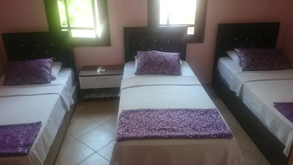 Анталья: Antalya Marina Hostel