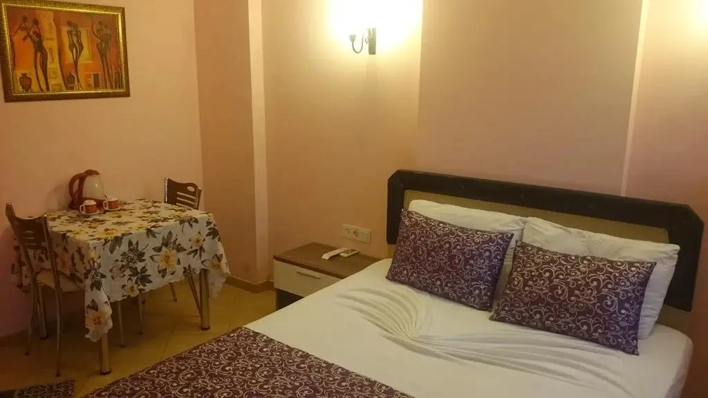 Анталья: Antalya Marina Hostel