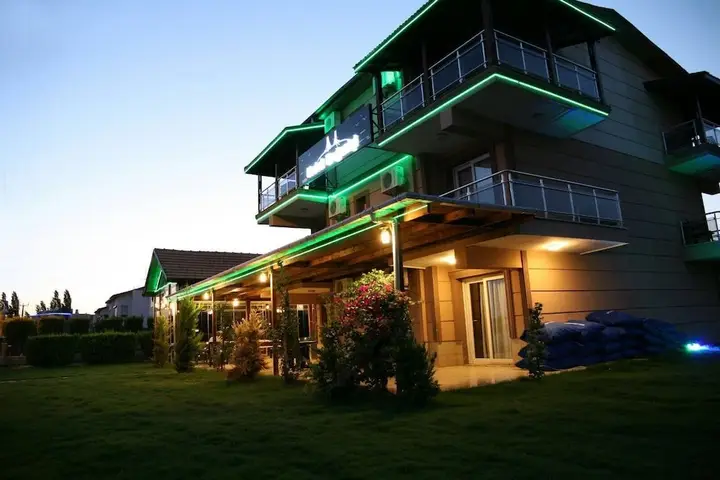 Гюмюльдур: Hotel Bogazici
